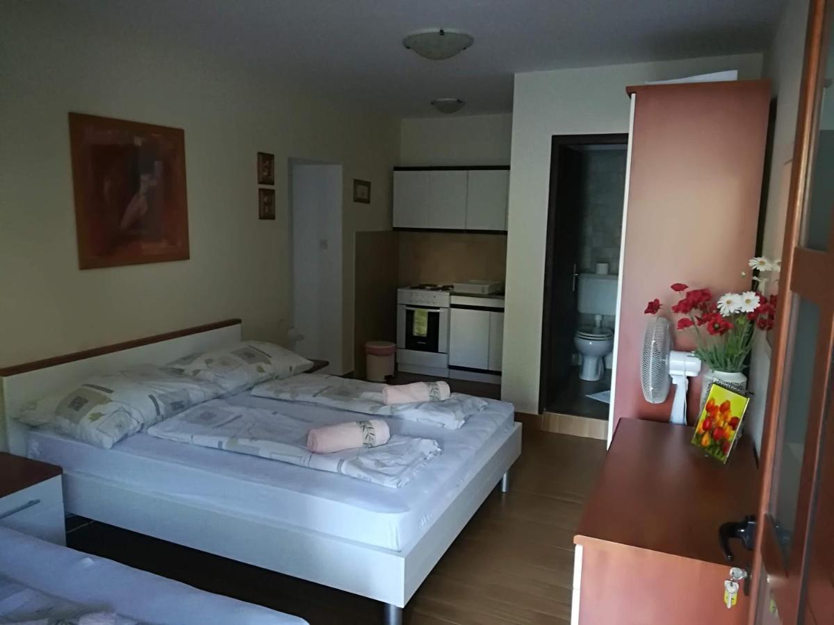 Apartmani Am Krk Town Εξωτερικό φωτογραφία