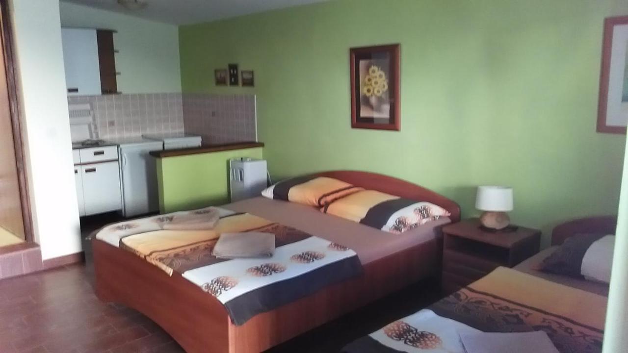 Apartmani Am Krk Town Εξωτερικό φωτογραφία