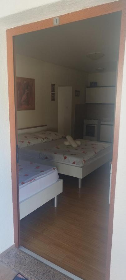 Apartmani Am Krk Town Εξωτερικό φωτογραφία